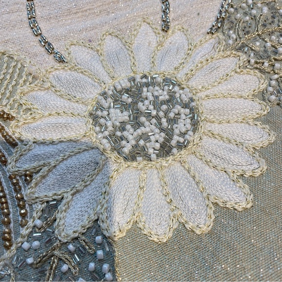 Tahari Fall Table Runner Pumpkin - Picture 6 of 9